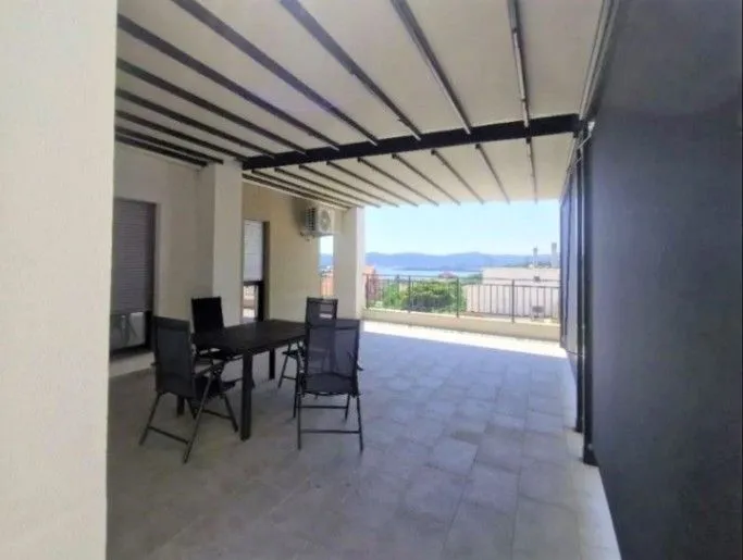 Prodaja, trosoban stan, 108m², Kava, Tivat