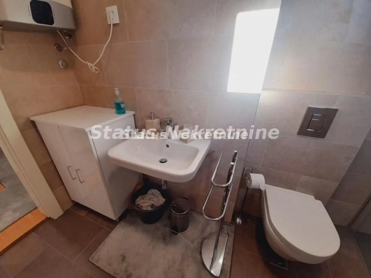 Rent, studio apartment, 30m², Centar, Novi Sad