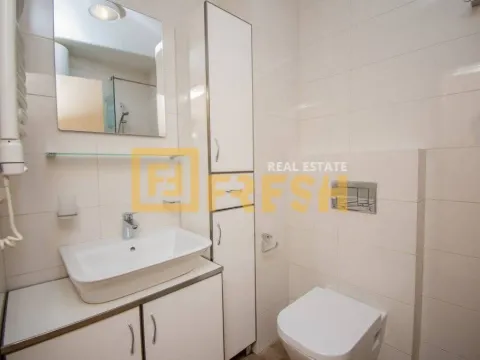Izdavanje, jednosoban stan, 47m², City Kvart, Podgorica - image 12