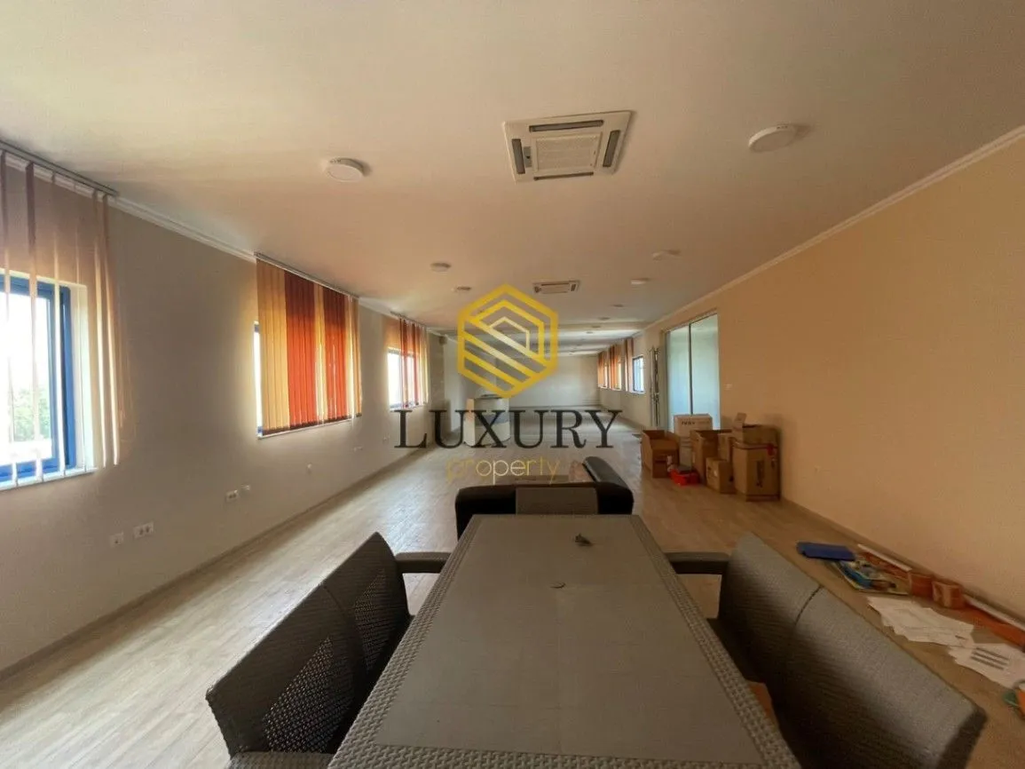 Rent, office space, 250m², Donja Gorica, Podgorica