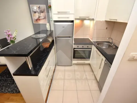 Rent, one bedroom apartment, 42m², Ljubović, Podgorica - image 5