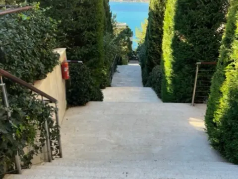 Sale, two bedroom apartment, 178m², Zavala, Budva - image 9