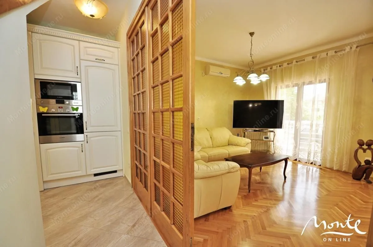 Prodaja, kuća, 283m², Tivat, Crna Gora