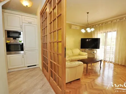 Sale, house, 283m², Tivat, Crna Gora - image 6