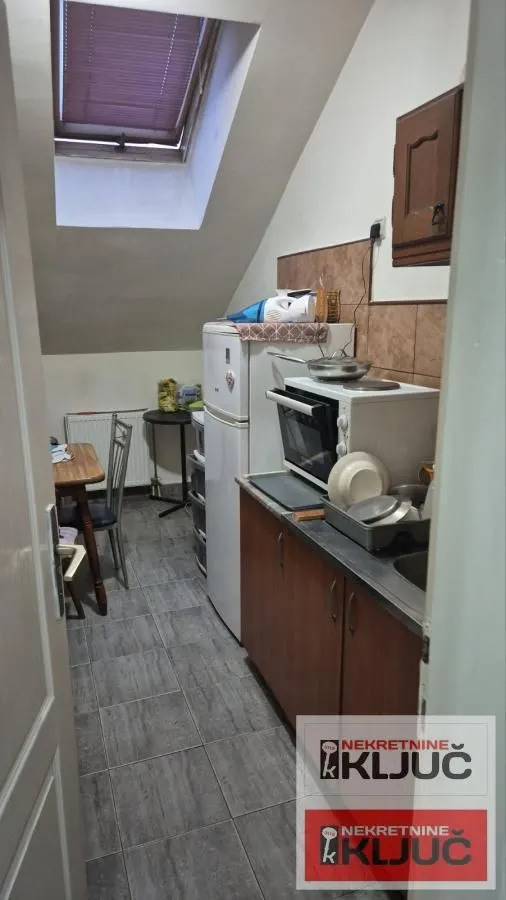 Prodaja, trosoban stan, 78m², Bulevar Oslobodjenja, Novi Sad Sve Podlokacije