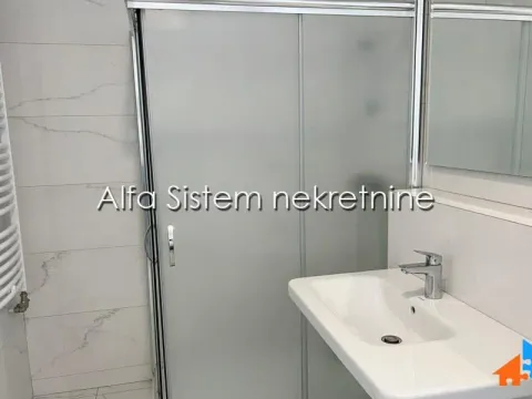 Rent, four bedroom apartment, 164m², Savski Venac, Beograd - image 7