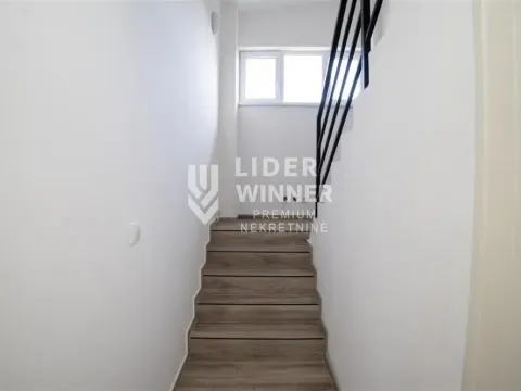 Izdavanje, četvorosoban stan, 125m², Cerak, Beograd - image 12