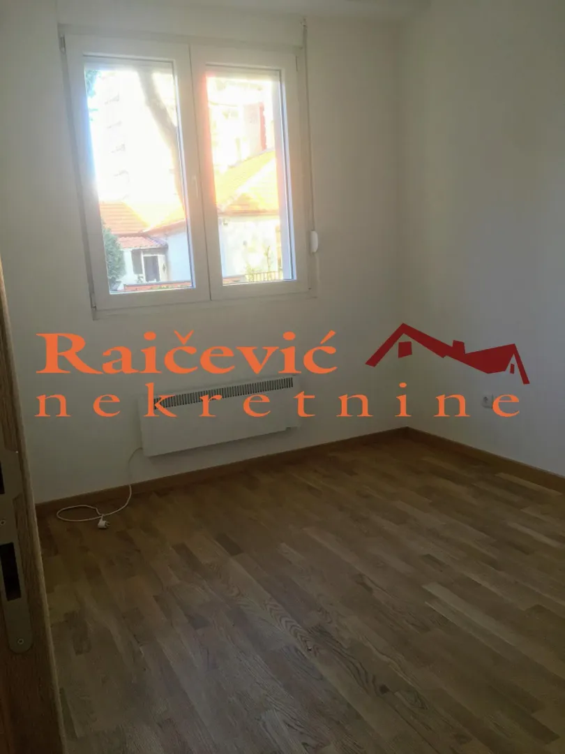 Rent, office space, 53m², Lekino Brdo, Voždovac Sve Podlokacije