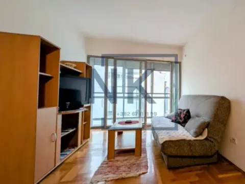 Izdavanje, jednosoban stan, 36m2, 1 maj, Podgorica
