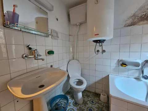 Prodaja, kuća, 95m², Stari Grad, Budva - image 7