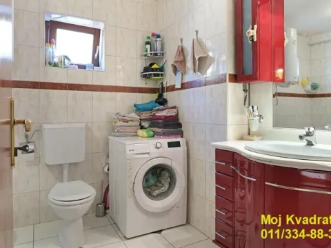 Sale, four bedroom apartment, 104m², Stari Grad, Beograd - image 14