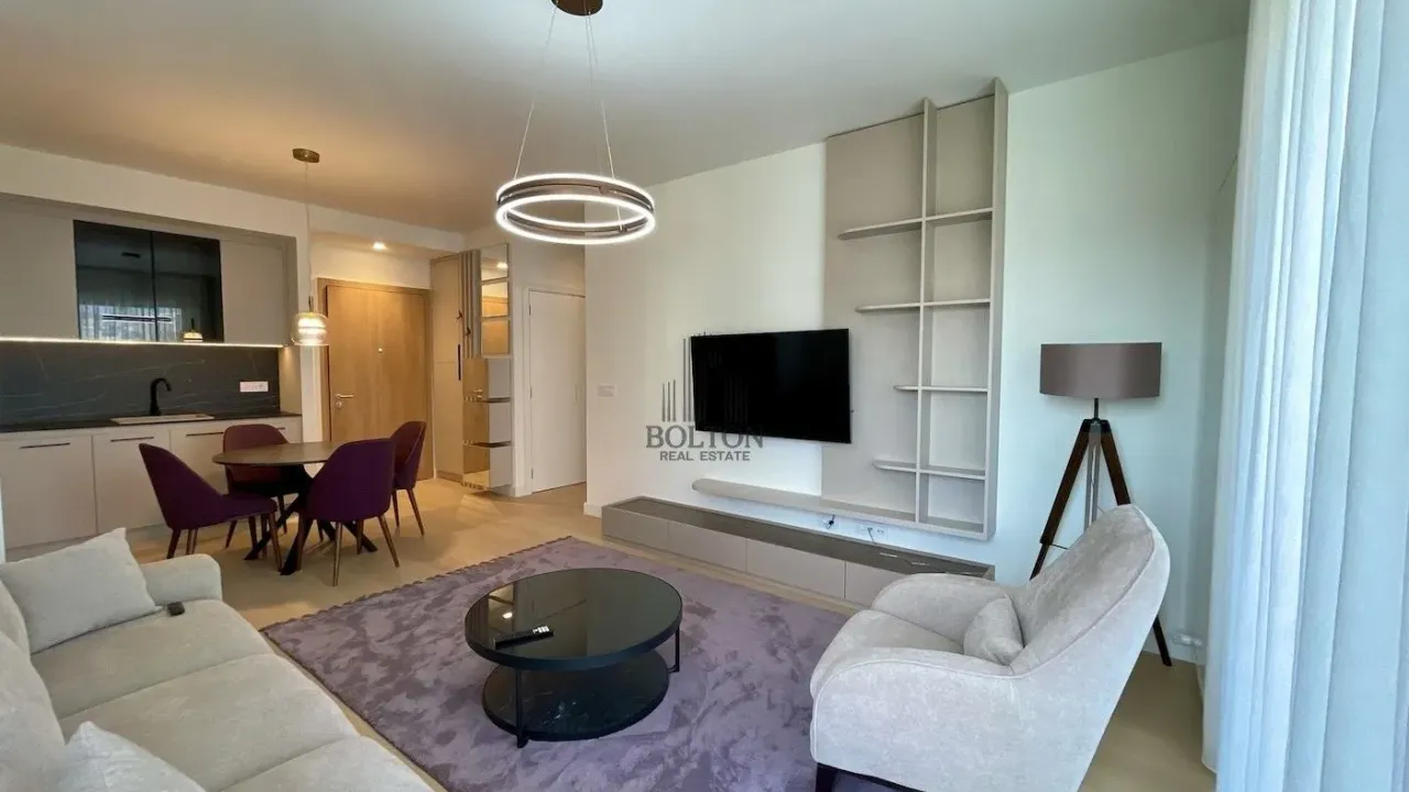 Izdavanje, dvosoban stan, 55m², Savski Venac, Beograd