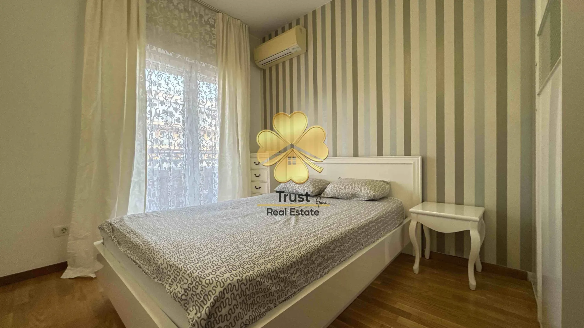 Rent, two bedroom apartment, 75m², City Kvart, Podgorica