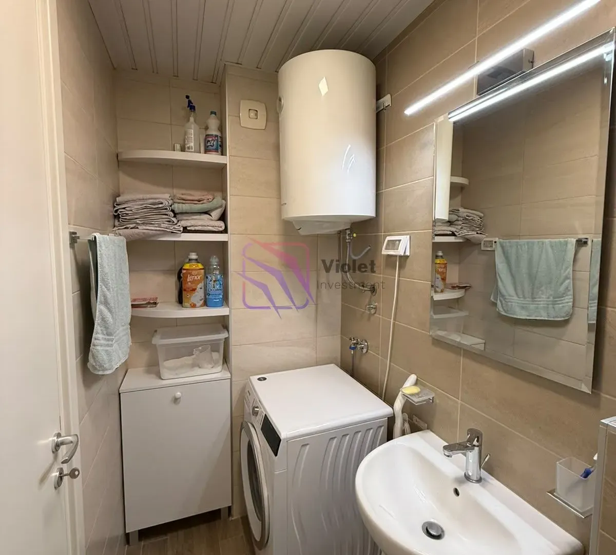 Izdavanje, dvosoban stan, 65m², City Kej, Podgorica