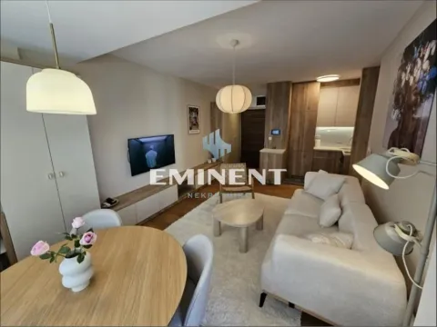 Izdavanje, dvosoban stan, 42m², Lekino Brdo, Voždovac Sve Podlokacije - image 2