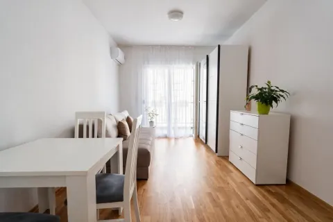 Sale, two bedroom apartment, 46m², Budva, Crna Gora - image 2