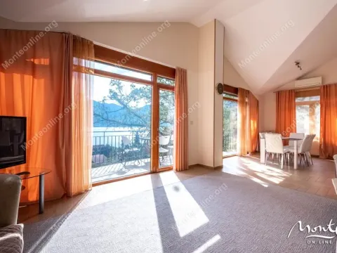 Prodaja, dvosoban stan, 87m², Orahovac, Kotor - image 2