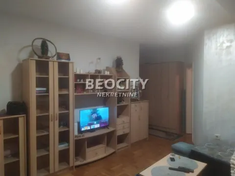 Izdavanje, stan, 43m², Centar, Novi Sad - image 3