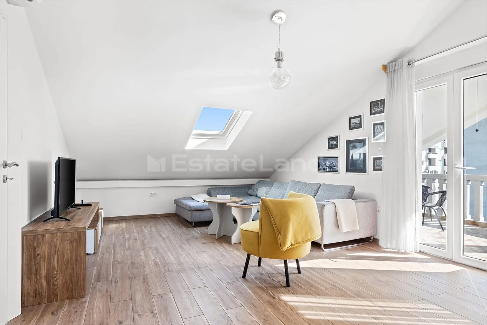 Izdavanje, dvosoban stan, 85m², Seljanovo, Tivat