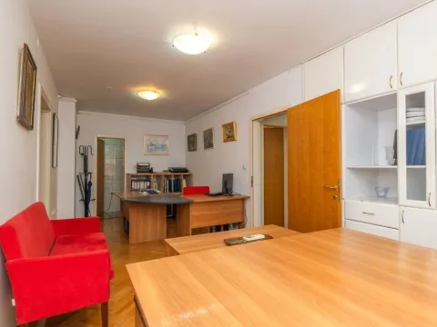 Prodaja, poslovni prostor, 87m², Preko Morače, Podgorica - image 5