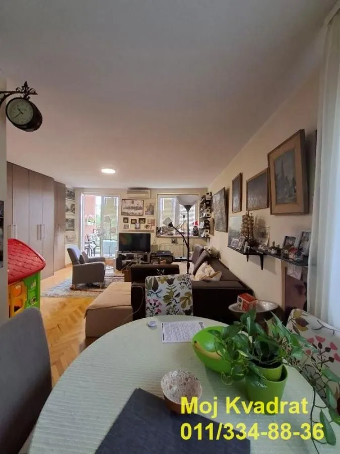 Sale, three bedroom apartment, 70m², Karaburma, Palilula Sve Podlokacije