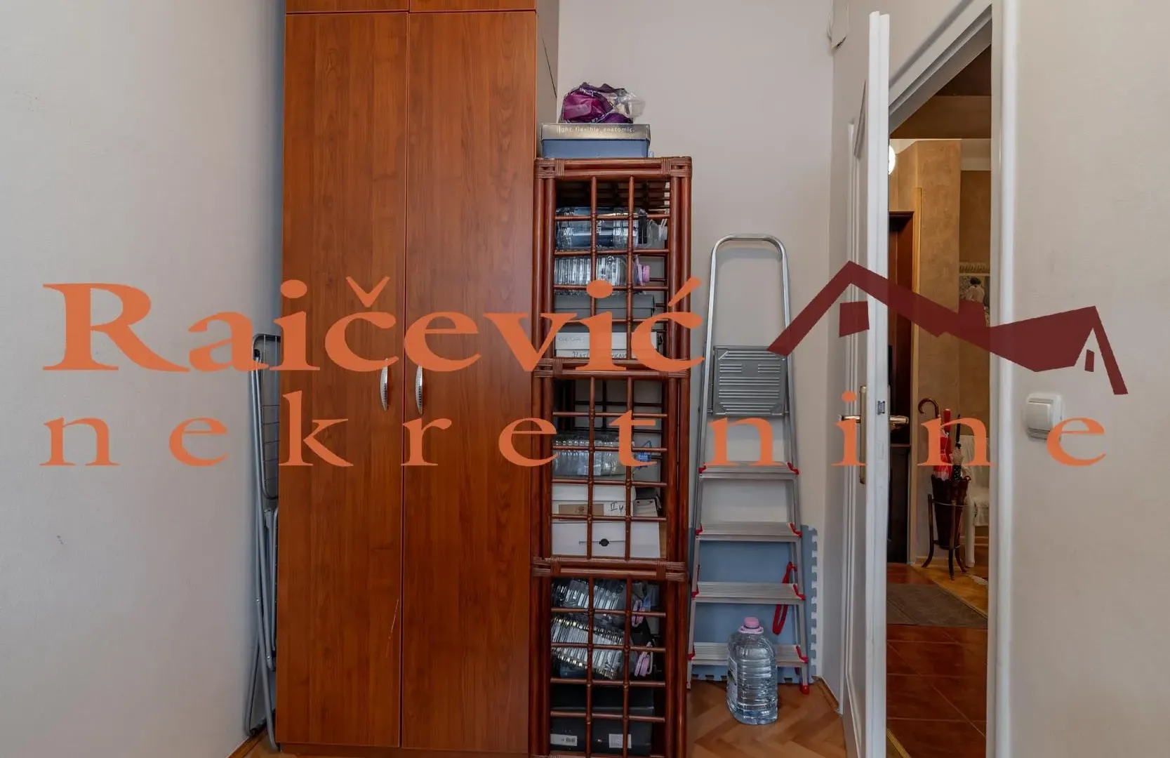 Rent, four bedroom apartment, 108m², Zvezdara Sve Podlokacije, Beograd