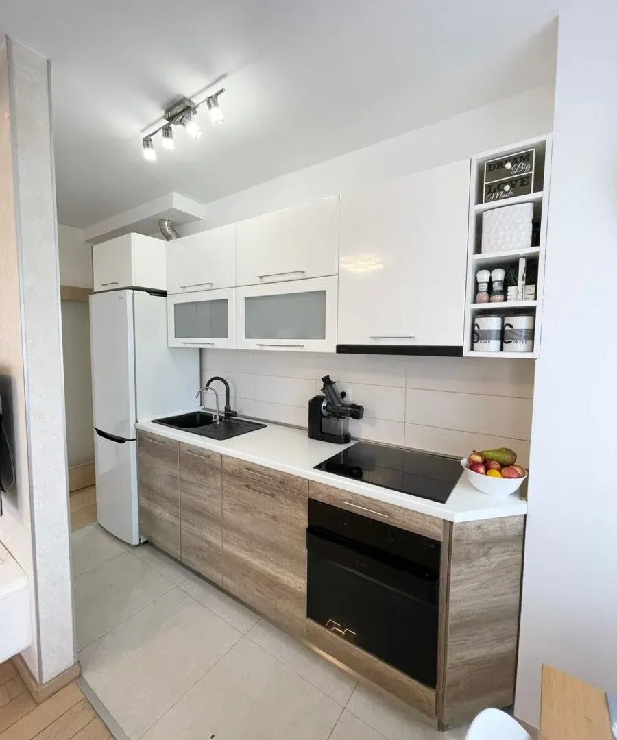Rent, three bedroom apartment, 72m², City Kvart, Podgorica