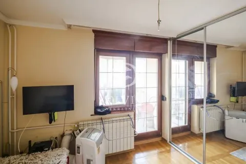 Prodaja, četvorosoban stan, 101m², Vukov Spomenik, Zvezdara Sve Podlokacije - image 13