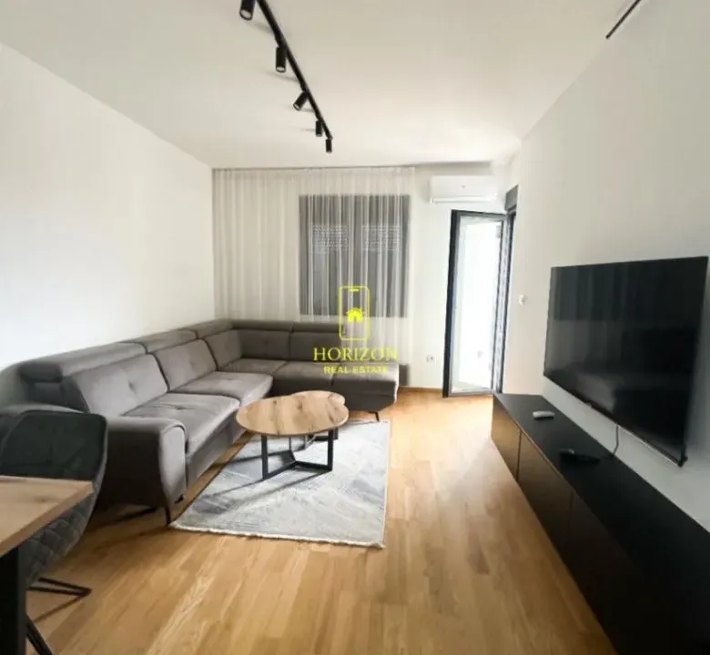 Prodaja, jednosoban stan, 45m², City Kvart, Podgorica
