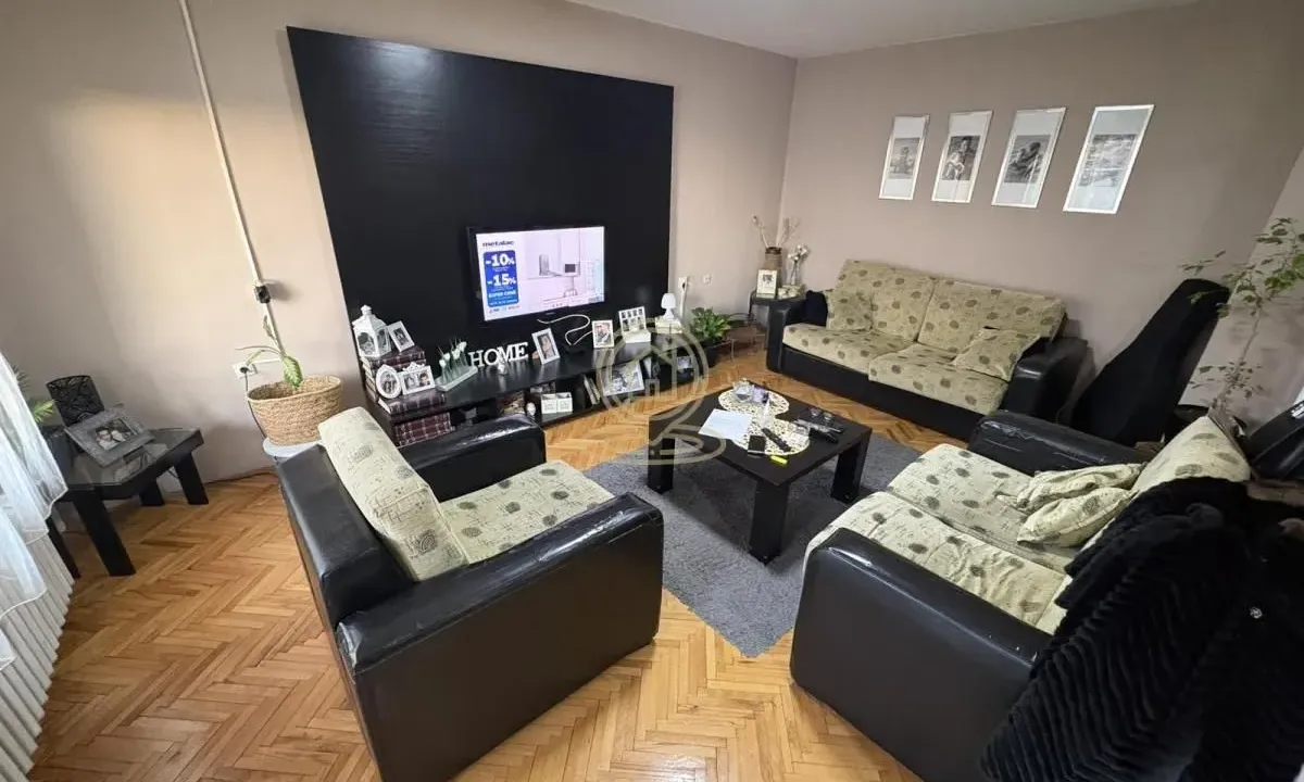 Sale, three bedroom apartment, 85m², Medijana, Niš