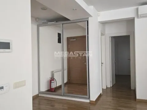 Sale, four bedroom apartment, 154m², Savski Venac, Beograd - image 6