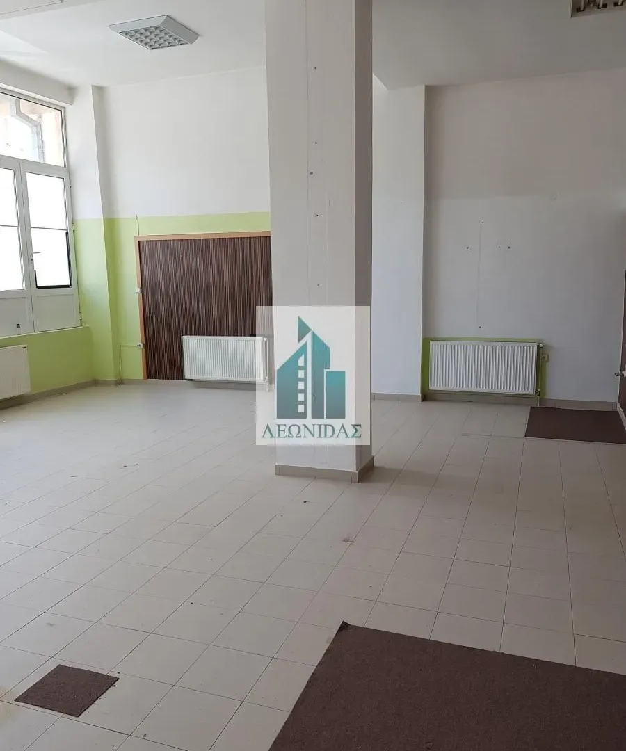 Sale, office space, 70m², Medijana, Niš