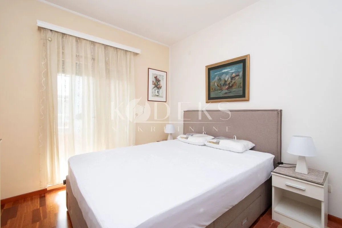 Rent, two bedroom apartment, 74m², City Kvart, Podgorica