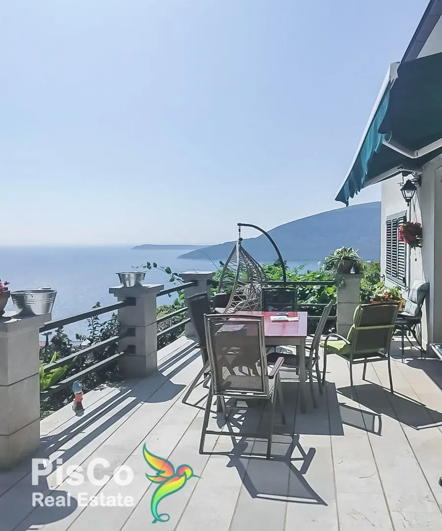 Prodaja, kuća, 296m², Herceg Novi, Crna Gora