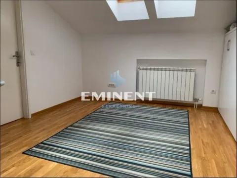Izdavanje, trosoban stan, 80m², Vračar Hram, Vračar Sve Podlokacije - image 9