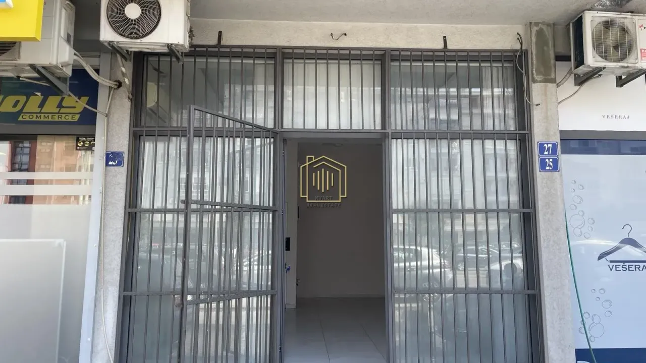 Rent, office space, 25m², Stari Aerodrom, Podgorica