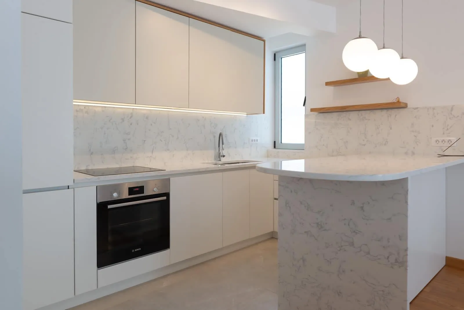 Rent, two bedroom apartment, 109m², Seljanovo, Tivat