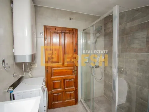 Izdavanje, kuća, 200m², Konik, Podgorica - image 15