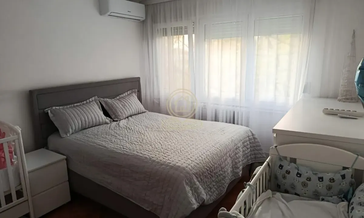 Sale, three bedroom apartment, 75m², Medijana, Niš