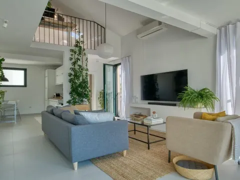 Prodaja, četvorosoban stan, 110m², Đenovići, Herceg Novi - image 5