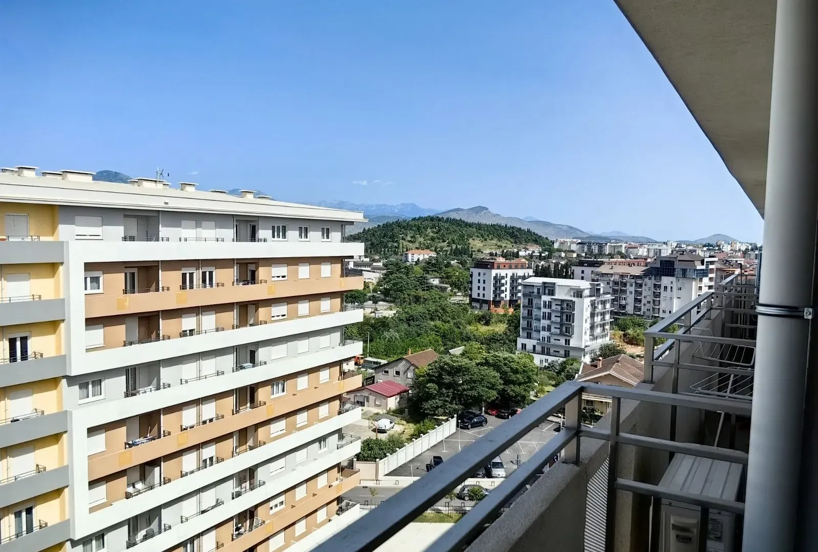 Prodaja, jednosoban stan, 49m², Central Point, Podgorica