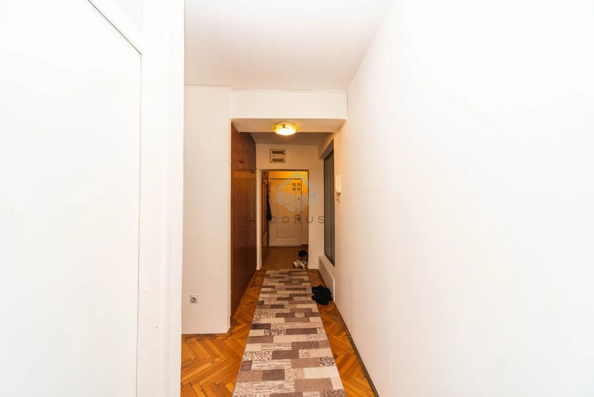 Prodaja, trosoban stan, 120m², Centar, Podgorica