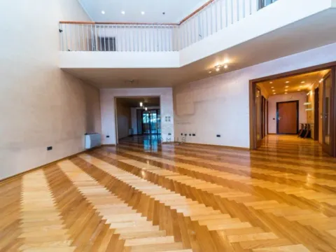 Prodaja, četvorosoban stan, 355m², Preko Morače, Podgorica - image 8