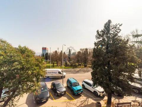 Izdavanje, jednosoban stan, 40m², Preko Morače, Podgorica - image 8