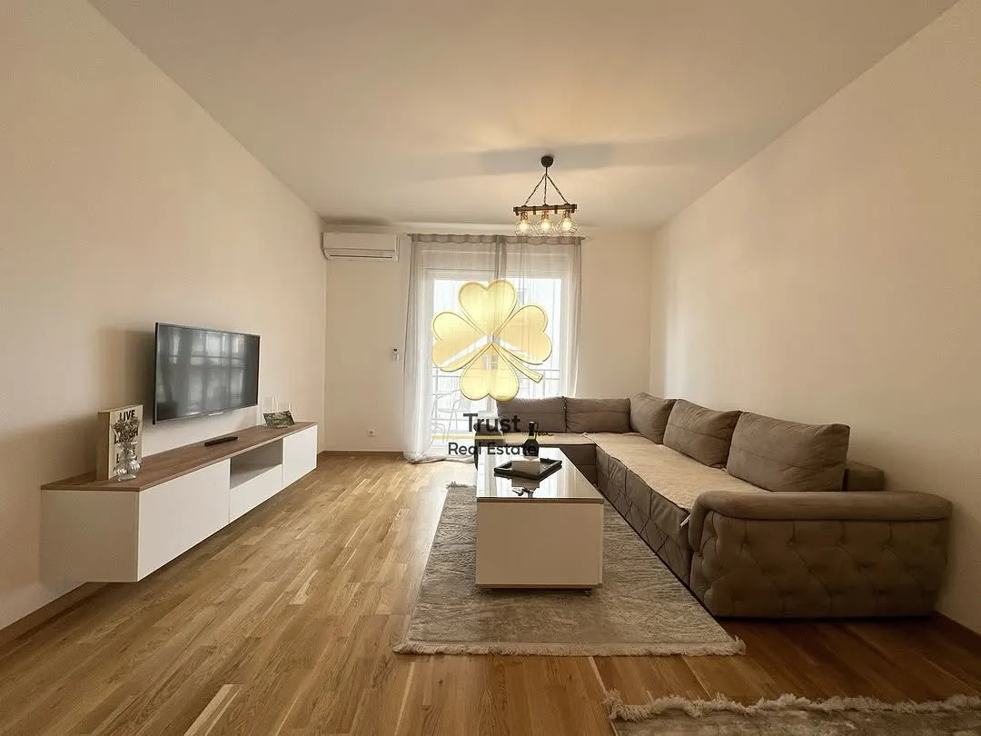 Izdavanje, jednosoban stan, 55m², Ljubović, Podgorica