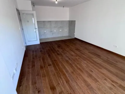 Sale, three bedroom apartment, 100m², Tološka šuma, Podgorica - image 9