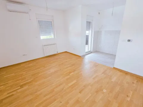 Prodaja, dvosoban stan, 52m², Altina, Beograd - image 3