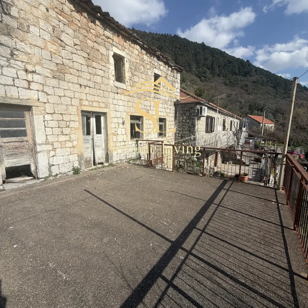 Prodaja, kuća, 152m², Dub, Kotor