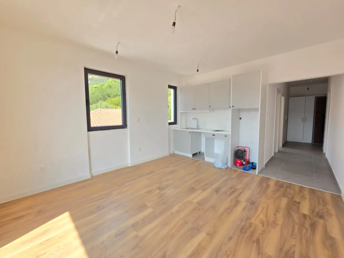 Prodaja, dvosoban stan, 46m², Budva, Crna Gora