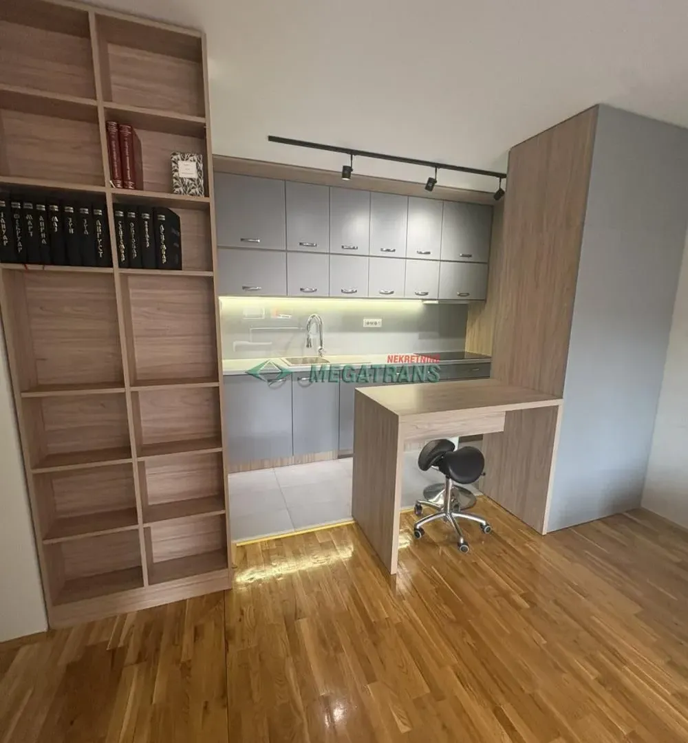 Izdavanje, dvosoban stan, 66m², Nova Detelinara, Novi Sad Sve Podlokacije